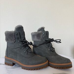Grey Timberland Boots w/ Fur